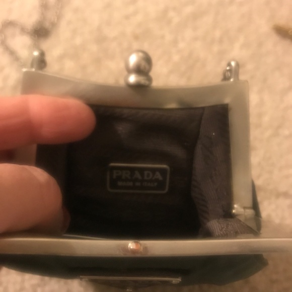 Prada Brown chain strap bag - Picture 2 of 2